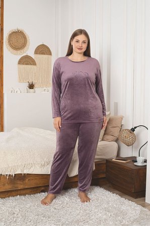 Büyük Beden Kırmızı Likralı Soft Kadife Pijama Takımı