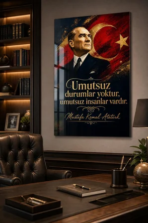Atatürk ve Türk Bayrağı Baskılı Cam Tablo – İlham Verici Sözlü Duvar Dekoru
