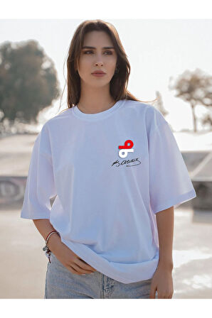 M. Kemal Atatürk İmzalı Oversize Beyaz Yarım Kollu Bisiklet Yaka %100 Pamuk T-shirt