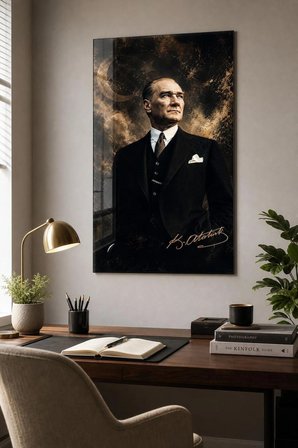 Atatürk Portre Baskılı Cam Tablo – Türk Bayraklı UV Baskı Dekoratif Duvar Tablosu