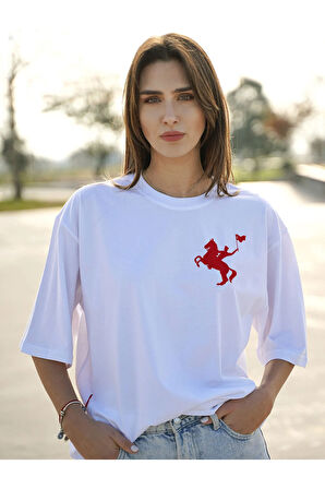 Atatürk Atıyla Oversize Beyaz Yarım Kollu Bisiklet Yaka %100 Pamuk T-shirt