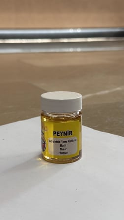Peynir Kokulu Sazan Atraktör 50 Ml Yem Katkısı Yoğun Peynir Kokulu