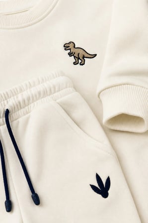 Erkek Çocuk Krem Dinozor Nakışlı Pamuklu 2 İplik Sweatshirt ve Lastik Paçalı Eşofman Takımı