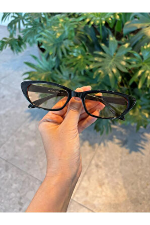 Aventino Siyah Çerçeve Somon Camlı Çekik Cat Eye Minik Çekik Trend Güneş Gözlüğü