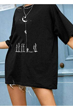 aya tırmanan astronot baskılı oversize basic o yaka unisex t-şhirt