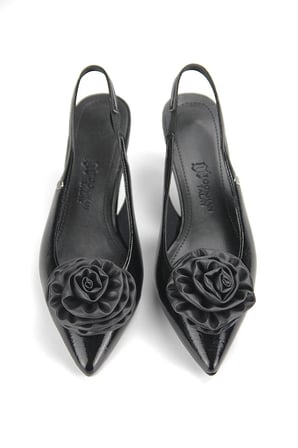 Rose Fairy Esnek Yumuşak Kaymaz Taban (4/6 cm) Siyah Rugan El Yapımı Gül Detaylı Açık Lastikli Kadın Topuklu Ayakkabı
