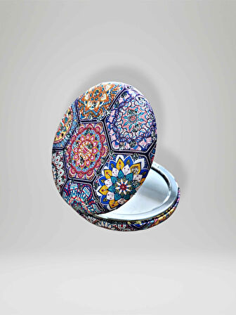 Işıltılı Karışık Desenli Çift Taraflı Yuvarlak Cep Çanta Makyaj El Aynası 7cm çap (KOD:26)