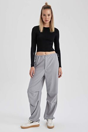 DeFacto Coool Slim Fit Bisiklet Yaka Kazak A2055AX23AUBK27