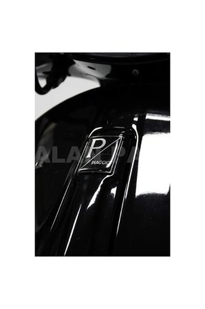 Vespa Piaggio Arma 3d Oto Damla Silikon Sticker Yapıştırma 2 Adet Yüksek Kalite