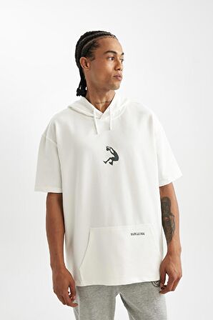 DeFactoFit Shaquille O'Neal Oversize Fit Kapüşonlu Kısa Kollu Tişört D1514AX24AUER105