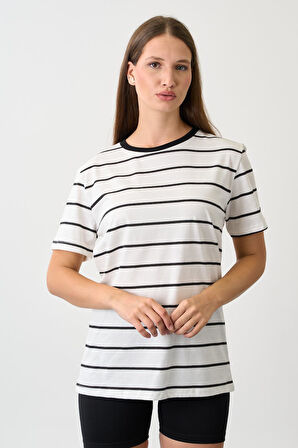 Bisiklet Yaka Çizgili Kısa Kol T-Shirt