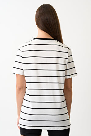 Bisiklet Yaka Çizgili Kısa Kol T-Shirt