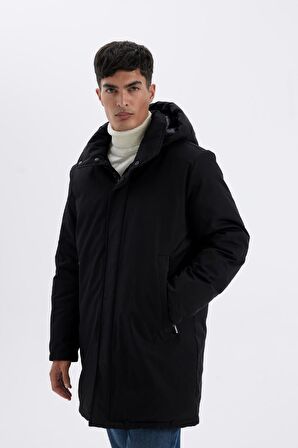 Regular Fit Rüzgar Geçirmez Su İtici Kapüşonlu Parka