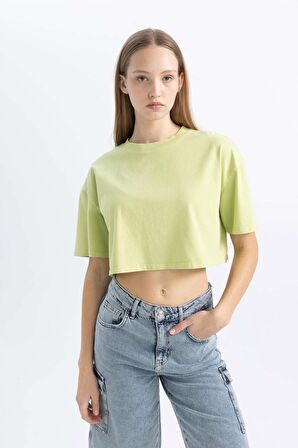 DeFacto Coool Crop Yıkamalı Soluk Efektli Basic Kısa Kollu Tişört C5432AX24SMGN619
