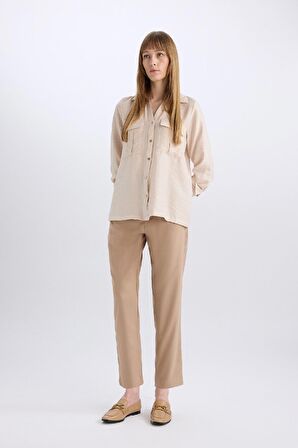 DeFacto Slim Fit Dar Kesim Cepli Yüksek Bel Kısa Paça Basic Düz Kumaş Pantolon A5197AX23WNBG577