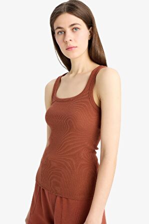 Slim Fit Dar Kesim Basic Düz Yuvarlak Yaka Fitilli Kaşkorse Atlet