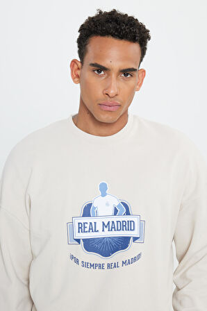 Oversize Fit Bol Kesim Real Madrid Lisanslı Pamuklu Bisiklet Yaka Sweatshirt