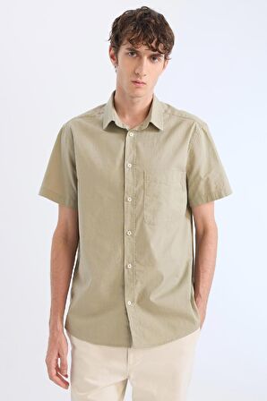 DeFacto Regular Fit Yazlık Polo Yaka Keten Görünümlü Kısa Kollu Gömlek D7551AX25SPKH404