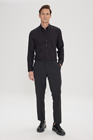 Regular Fit Geniş Kesim Yan Cep Klasik Pantolon