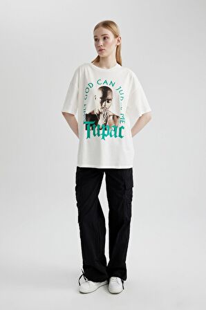 DeFacto Coool Tupac Shakur Oversize Geniş Kalıp Bisiklet Yaka Kısa Kollu Tişört C3802AX24SMWT32