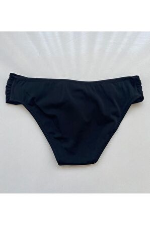 Siyah Kalın Kenarlı Dar Kalıp Bikini Altı