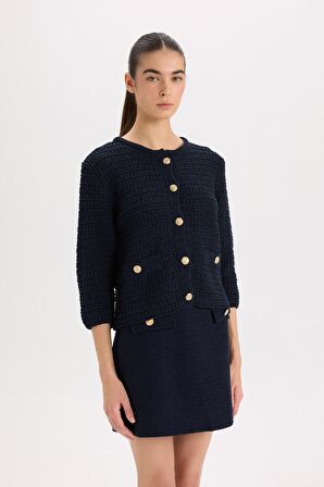 DeFacto Regular Fit Bisiklet Yaka Dokulu Düğmeli Triko Hırka D3304AX24WNNV131