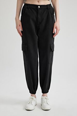 DeFacto Coool Gabardin Jogger Pantolon Basic Düz Normal Bel Kargo Cepli B0454AX24SPBK27