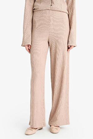 DeFacto Wide Leg Esnek Belli Geniş Paça Bürümcük Pantolon F0057AX25SPBG210