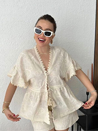 Kadın Nakış Detaylı Taş Rengi Rahat Kalıp Ipli Gömlek