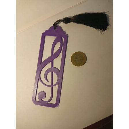 Özel Tasarım Sol Anahtarı Figürlü Püsküllü Kitap Ayracı – Müzik Severlere Hediyelik Kitap Markörü (Mor)