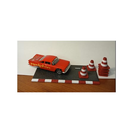1/64 Ölçek Diorama Yol Zemini ve Kuka Seti - Diecast Araç Sergileme Standı (Araç Dahil Değildir)