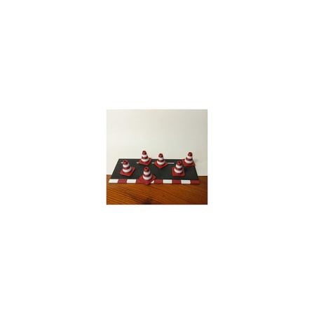 1/64 Ölçek Diorama Yol Zemini ve Kuka Seti - Diecast Araç Sergileme Standı (Araç Dahil Değildir)