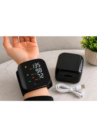 Türkçe Konuşan Şarjlı Bilekten Dijital Tansiyon ve Nabız Ölçüm Cihazı LCD Ekranlı