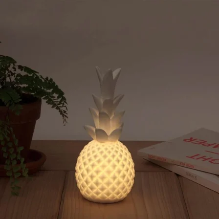 Ananas Şeklinde Desenli Büyük Boy Pilli Masa Ve Gece Lambası Bx40