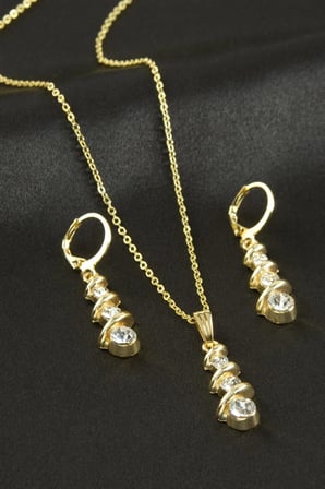 Salkım Taşlı Set Kolye