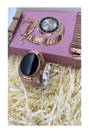 Pembe Rose Gold Kasa ve Silikon Kordonlu Kadınlar İçin Akıllı Saat, AMOLED Ekran ve NFC Özellikli