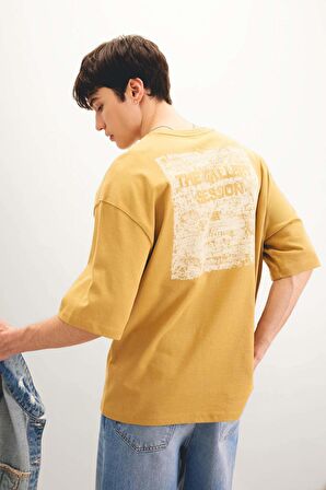 DeFacto Loose Fit Bisiklet Yaka Sırt Baskılı Kısa Kollu Tişört C0710AX24SPYL256