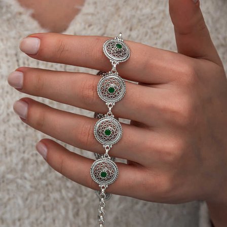 925 Ayar Gümüş Telkari Zümrüt Taşlı Kadın Bileklik