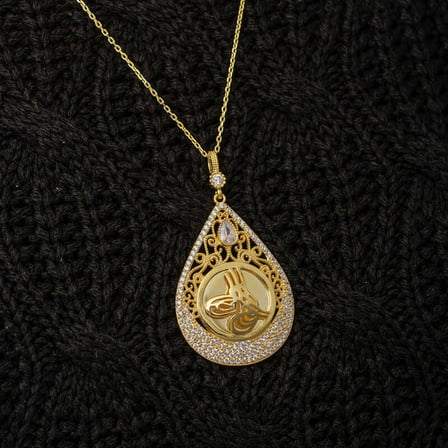 925 Ayar Gümüş Gold Kaplama Tuğralı Damla Kadın Kolye
