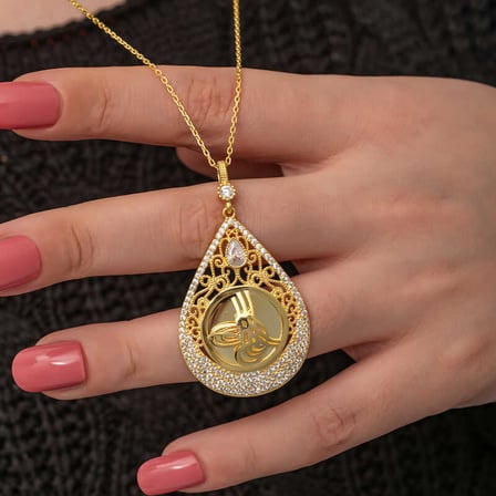 925 Ayar Gümüş Gold Kaplama Tuğralı Damla Kadın Kolye