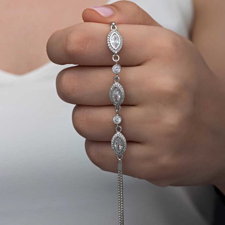 925 Ayar Gümüş Mekik Zirkon Taşlı Kadın Bileklik