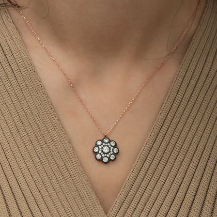 ​925 Ayar Gümüş Minimal Elmas Montür Çiçek Kolye Rose Altın Kaplama