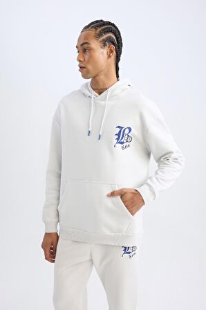 DeFactoFit NBA Brooklyn Nets Comfort Fit Rahat Kalıp Kapüşonlu Kalın Sırt Baskılı Sweatshirt D3222AX24WNGR493