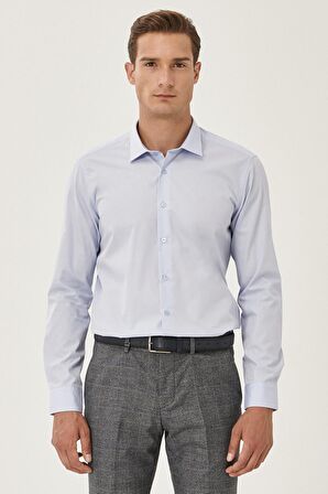 Erkek Açık Mavi Ütülemesi Kolay Slim Fit Dar Kesim Klasik Yaka Pamuklu Gömlek