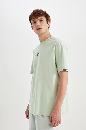 DeFacto Vikings Boxy Fit Bisiklet Yaka Kısa Kollu Tişört C5869AX24HSGN1105