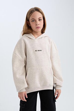 DeFacto Kız Çocuk Oversize Geniş Kalıp Kapüşonlu Baskılı İçi Yumuşak Tüylü Sweatshirt D6185A824WNBG588