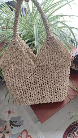 El Yapımı Kağıt İpten Bohem Tote Çanta – Doğal, Hafif ve Şık Tasarım