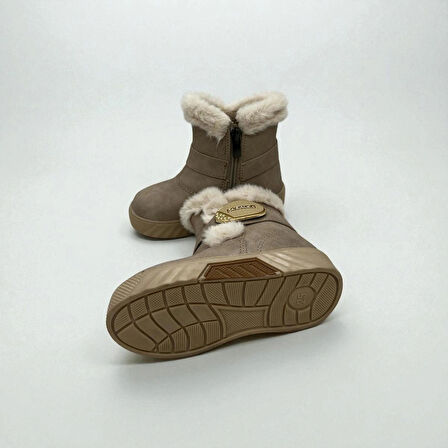 KIZ ÇOCUK TOKA DETAYLI BEJ RENK KAYMAZ TABAN BOT 