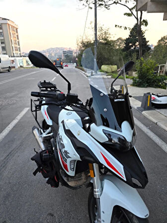 MOTOCAM Benelli TRK 251 Siperlik Ön Cam 2019-2023 Model 56cm Şeffaf Renkli 4mm