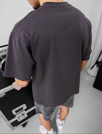 OVERSIZE ÖZEL DİKİM TEK RENK TİŞÖRT - MANKEN ÜST DÜZEY SPOR TİŞÖRT